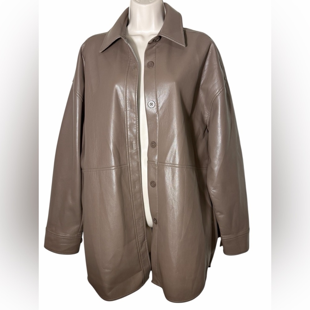 Aritzia Babaton Medium Faux Leather Pelli Shirt Jacket new without tags - Picture 2 of 16